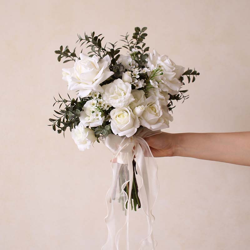 仿真花白色色系新娘拍照手捧花影楼摄影假花花束玫瑰洋桔梗全连接