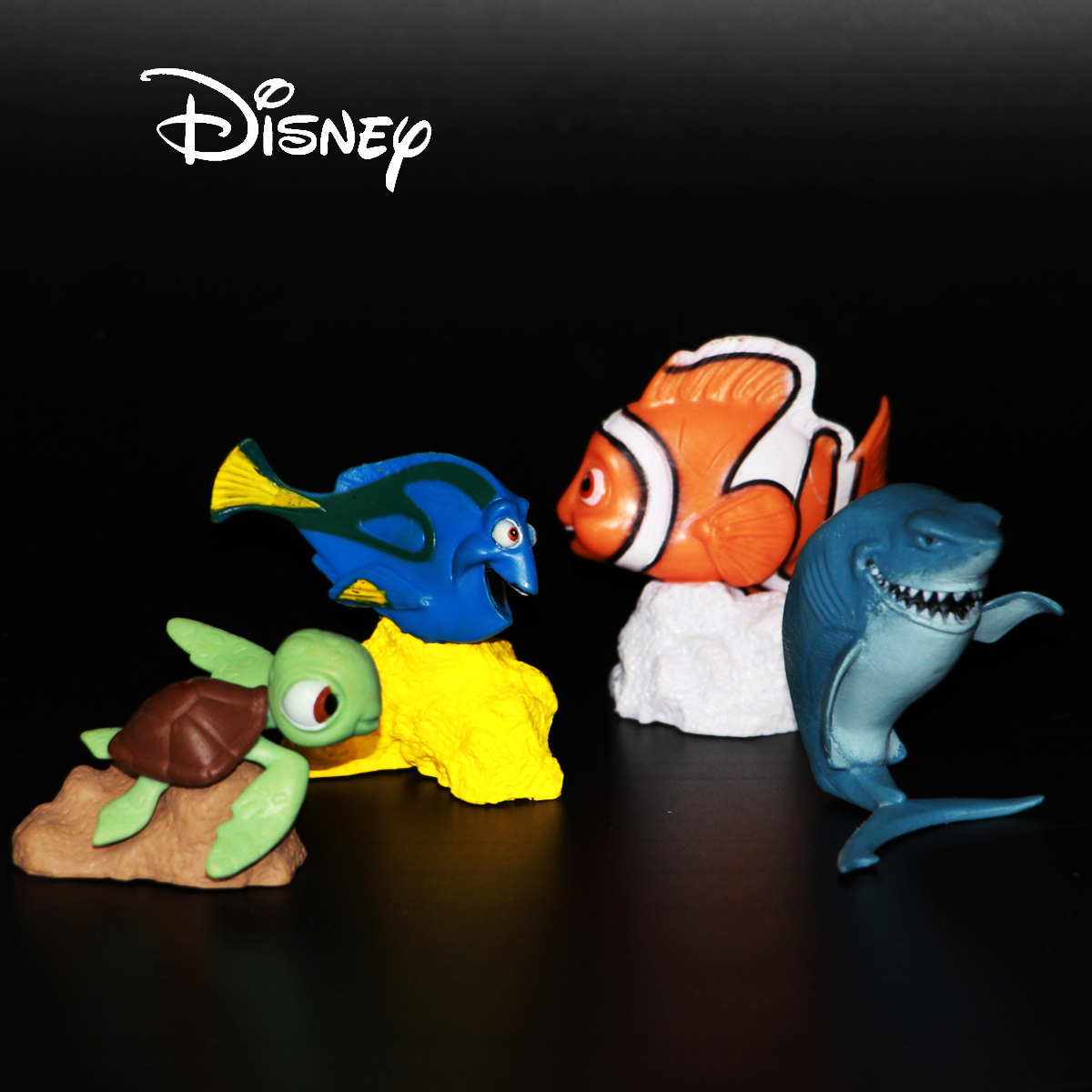 迪士尼正版散货海底总动员玩具尼莫多莉海龟鲨鱼玩具模型蛋糕摆件