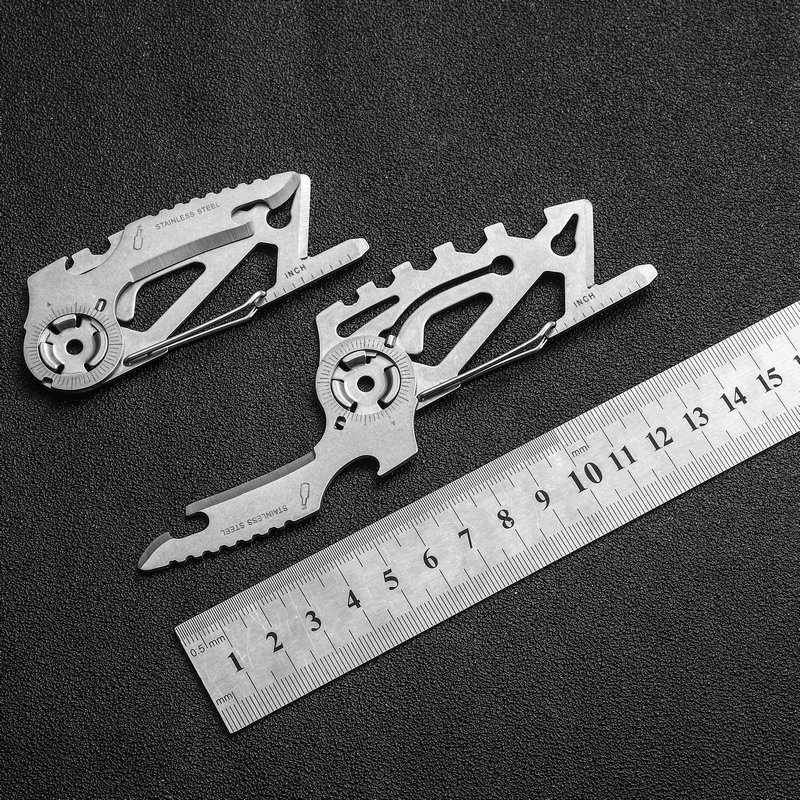 不锈钢卡片刀超薄创意多功能扳手折叠组合小工具EDC户外挂扣小刀